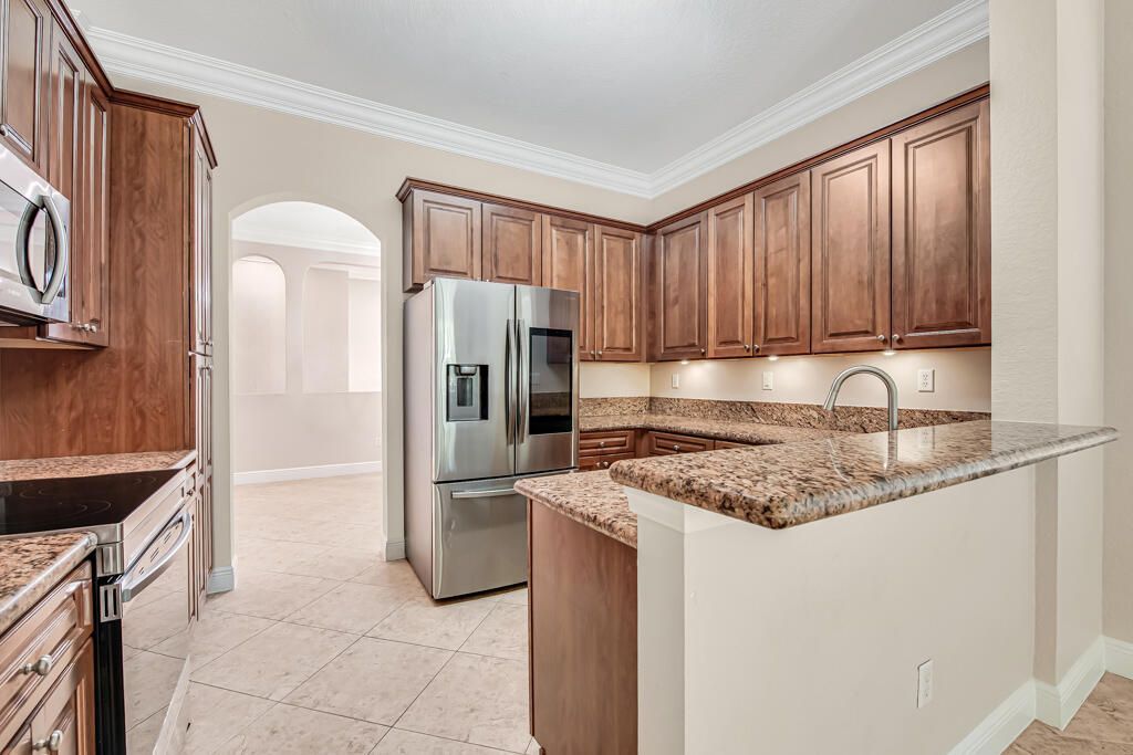 9778 Bowline Drive, Unit 201, West Palm Beach, FL 33411 Photo