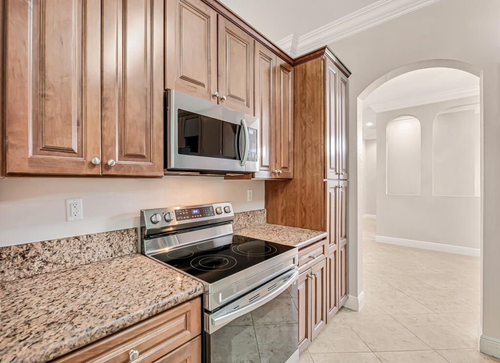 9778 Bowline Drive, Unit 201, West Palm Beach, FL 33411 Photo