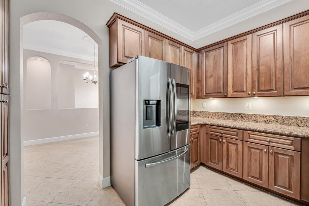 9778 Bowline Drive, Unit 201, West Palm Beach, FL 33411 Photo