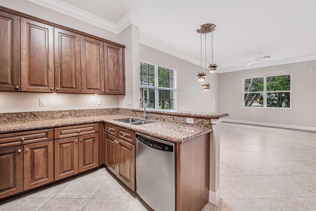 9778 Bowline Drive, Unit 201, West Palm Beach, FL 33411 Photo