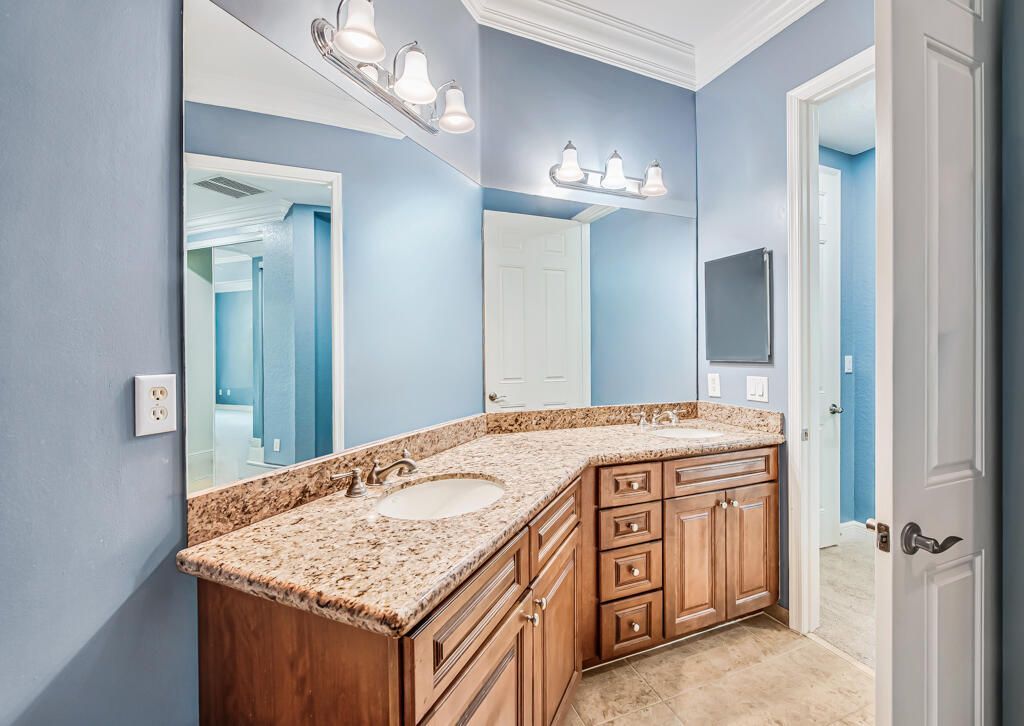 9778 Bowline Drive, Unit 201, West Palm Beach, FL 33411 Photo