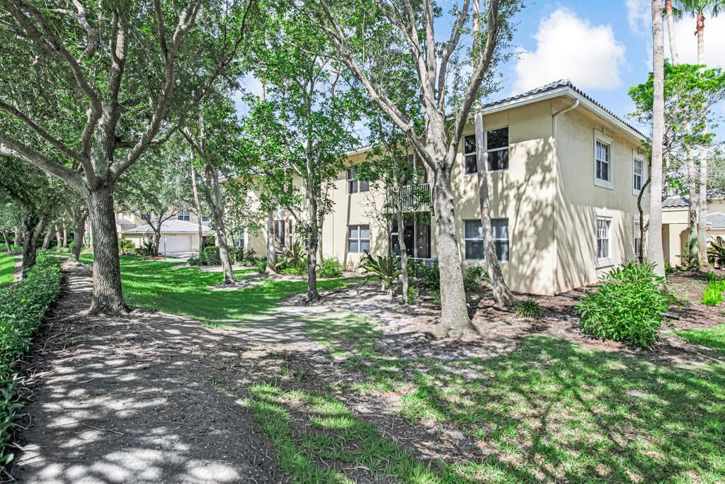 9778 Bowline Drive, Unit 201, West Palm Beach, FL 33411 Photo