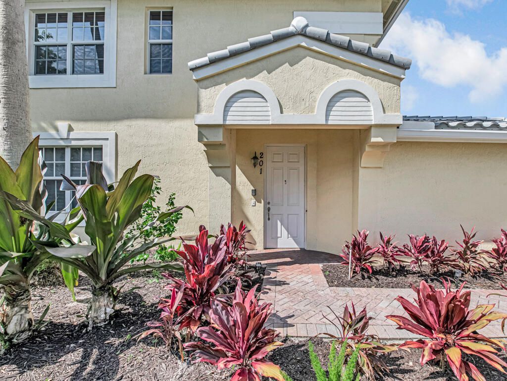 9778 Bowline Drive, Unit 201, West Palm Beach, FL 33411 Photo