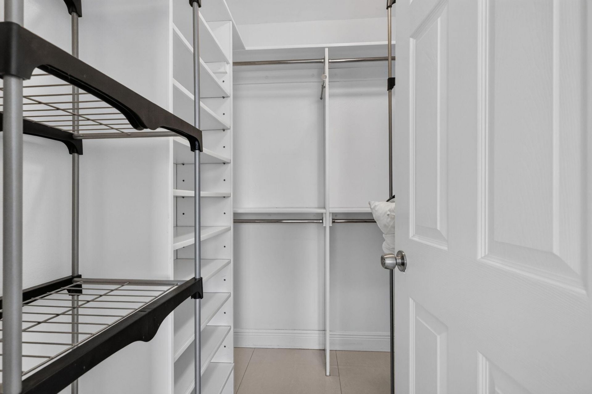2500 NE 135th Street, Unit C1011, North Miami, FL 33181 Photo