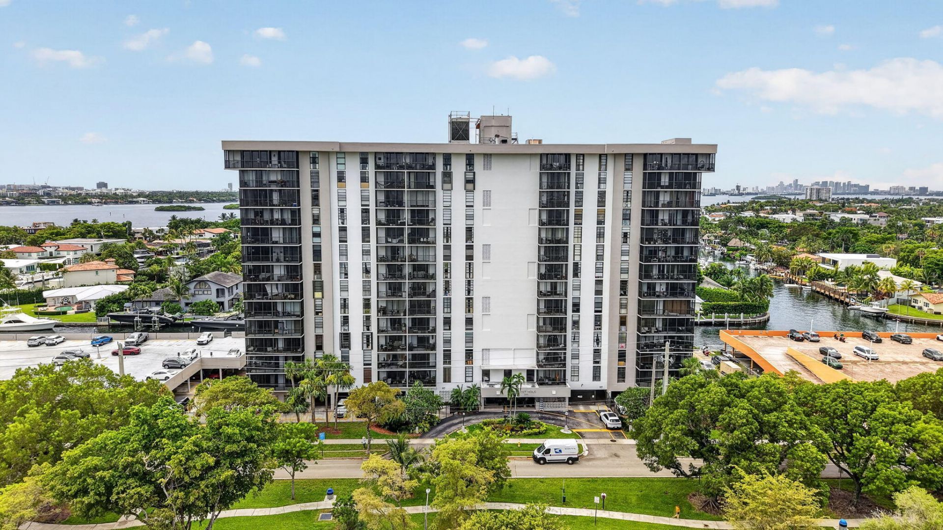 2500 NE 135th Street, Unit C1011, North Miami, FL 33181 Photo