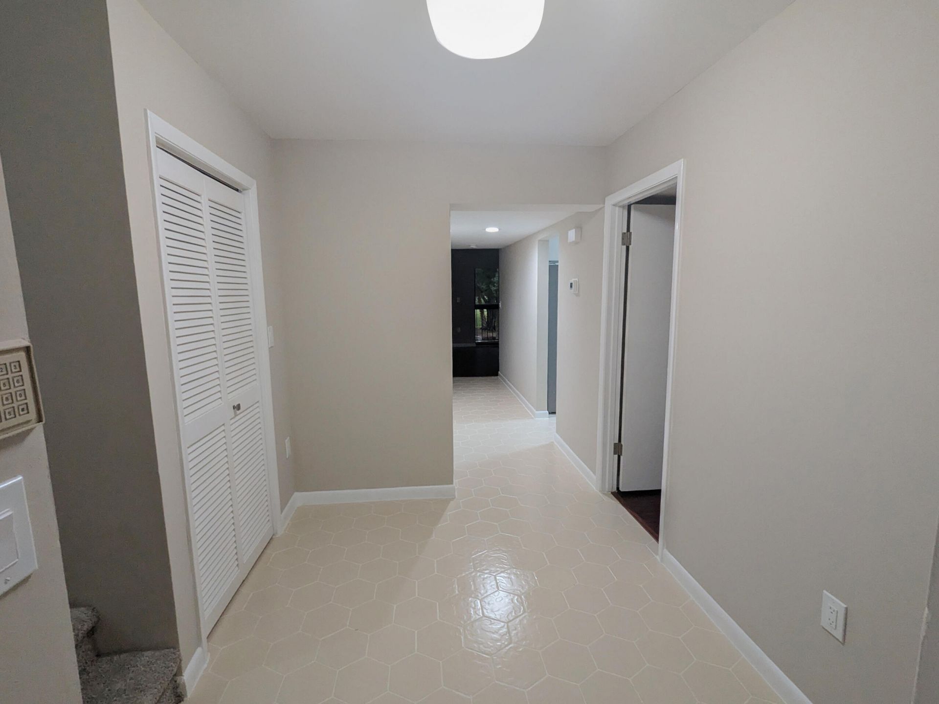 9460 Meadowood Drive, Unit 203, Fort Pierce, FL 34951 Photo
