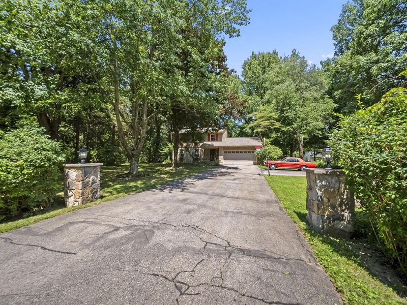 11775 Woodtown Road, Galena, OH 43021 Photo 1