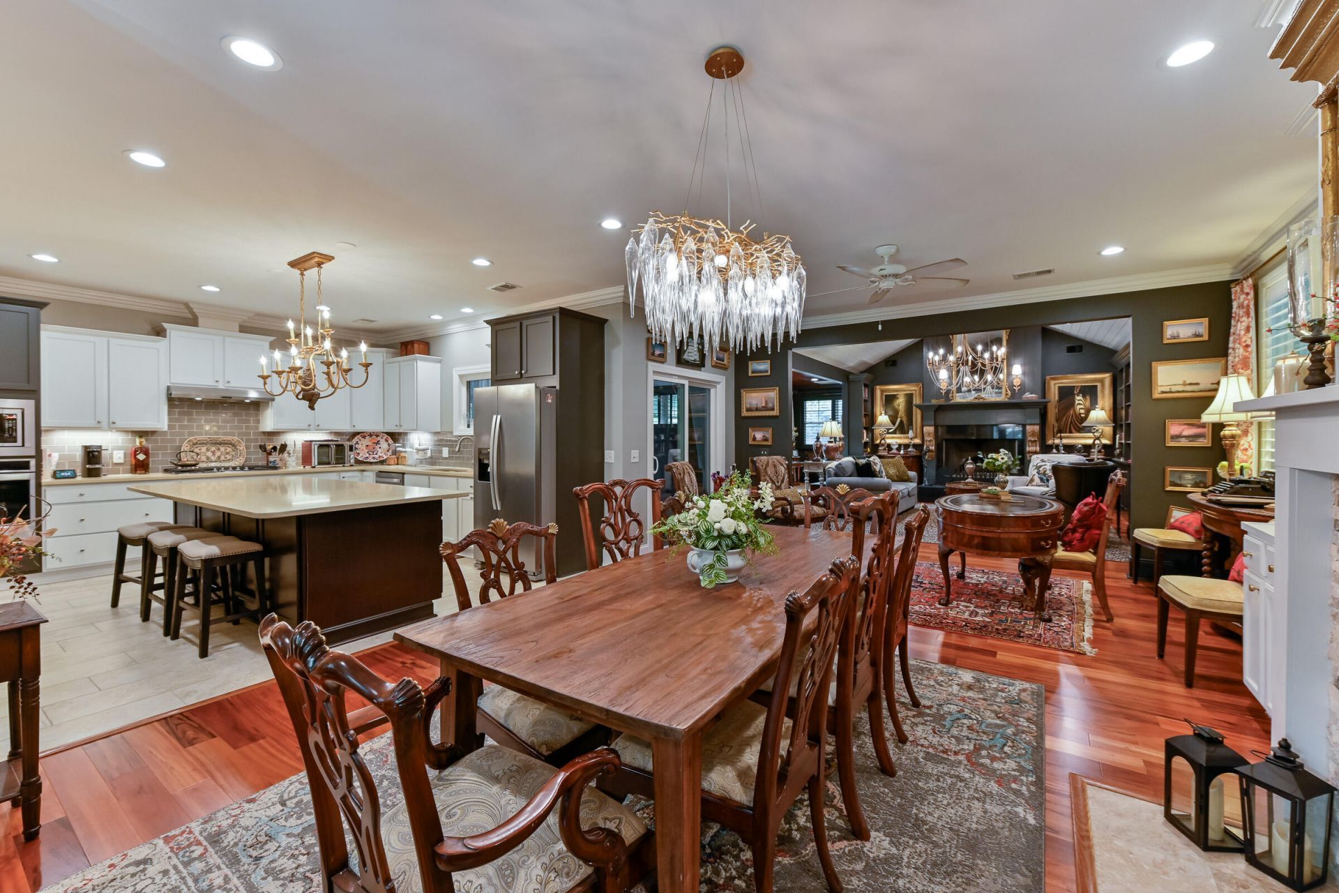 9 Bajala Drive East Photo 8
