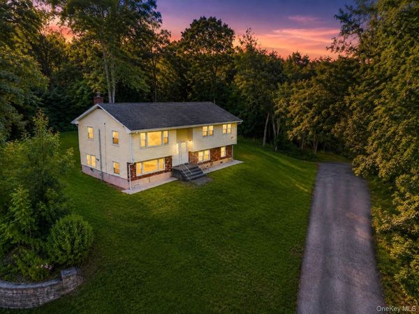 43 Glenmere Homesites Road, Florida, NY 10921