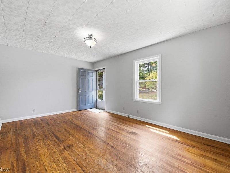 838 Kickapoo Avenue , Akron, OH 44305 Photo 9