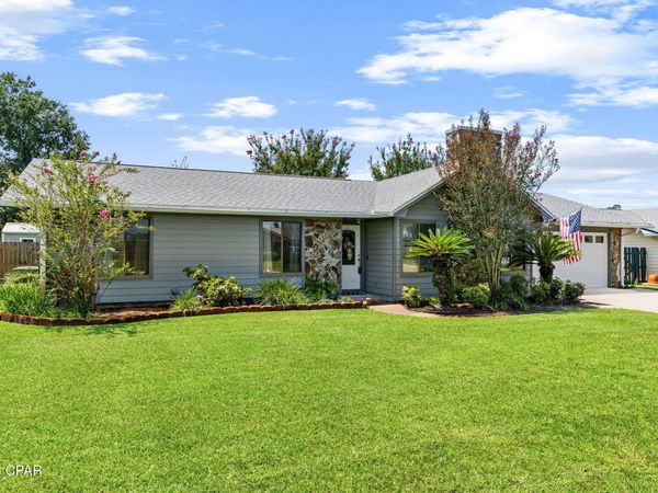 343 Bell Circle , Lynn Haven, FL 32444