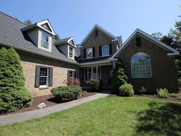 4545 Pine Valley Court S, Suttons Bay, MI 49682