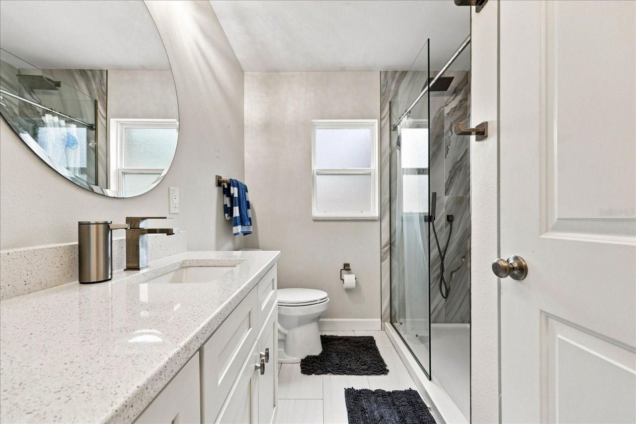8805 Kenwood Road, Seminole, FL 33777 Photo