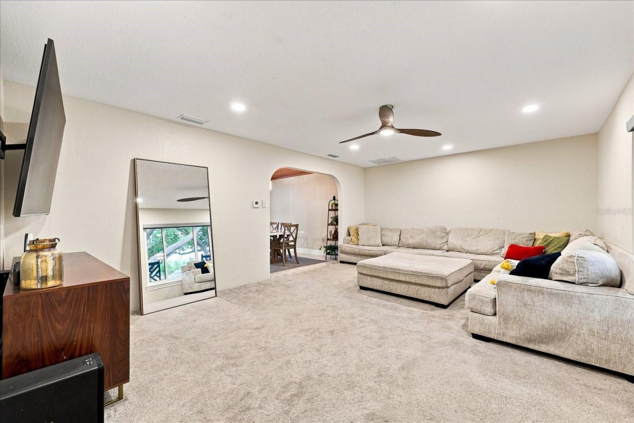 8805 Kenwood Road, Seminole, FL 33777 Photo