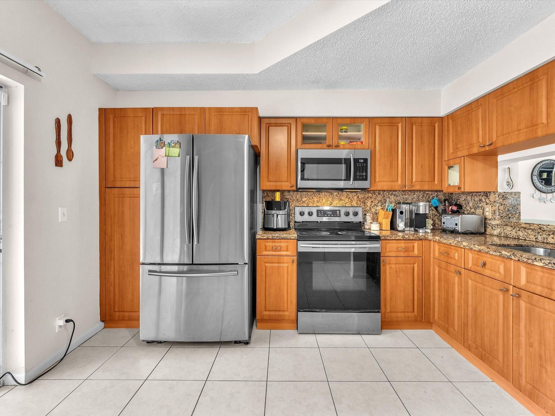 9850 NW 57th Manor, Coral Springs, FL 33076 Photo