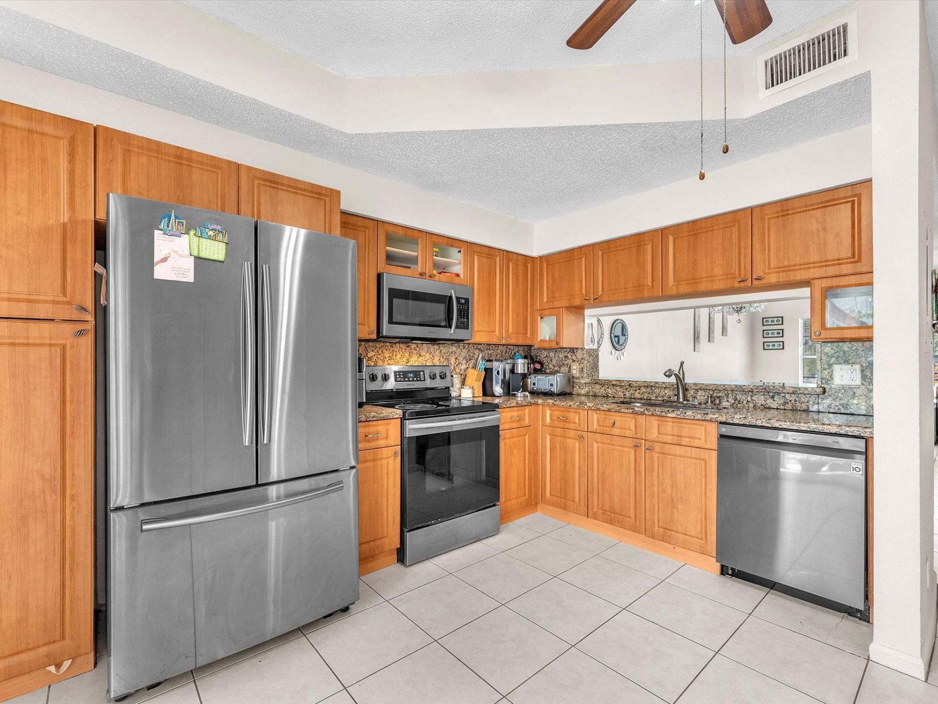 9850 NW 57th Manor, Coral Springs, FL 33076 Photo