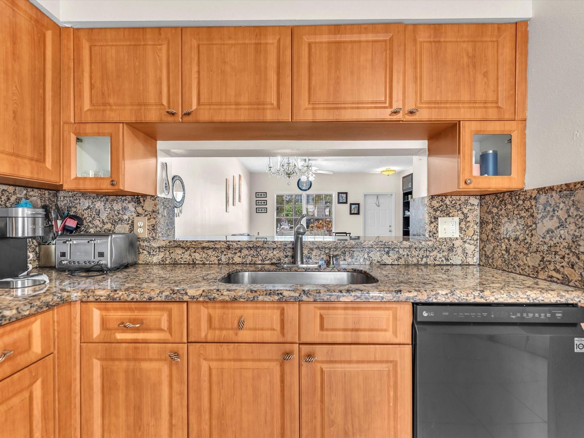 9850 NW 57th Manor, Coral Springs, FL 33076 Photo