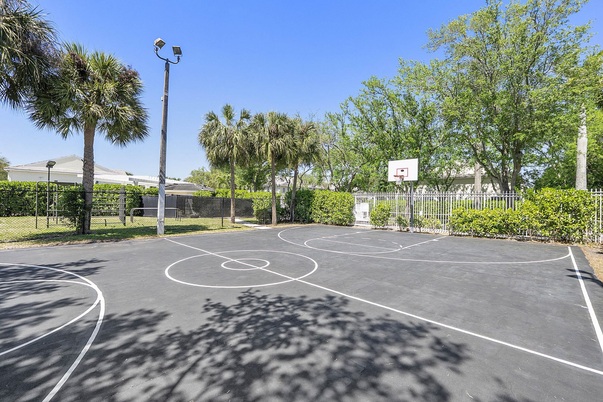 9850 NW 57th Manor, Coral Springs, FL 33076 Photo