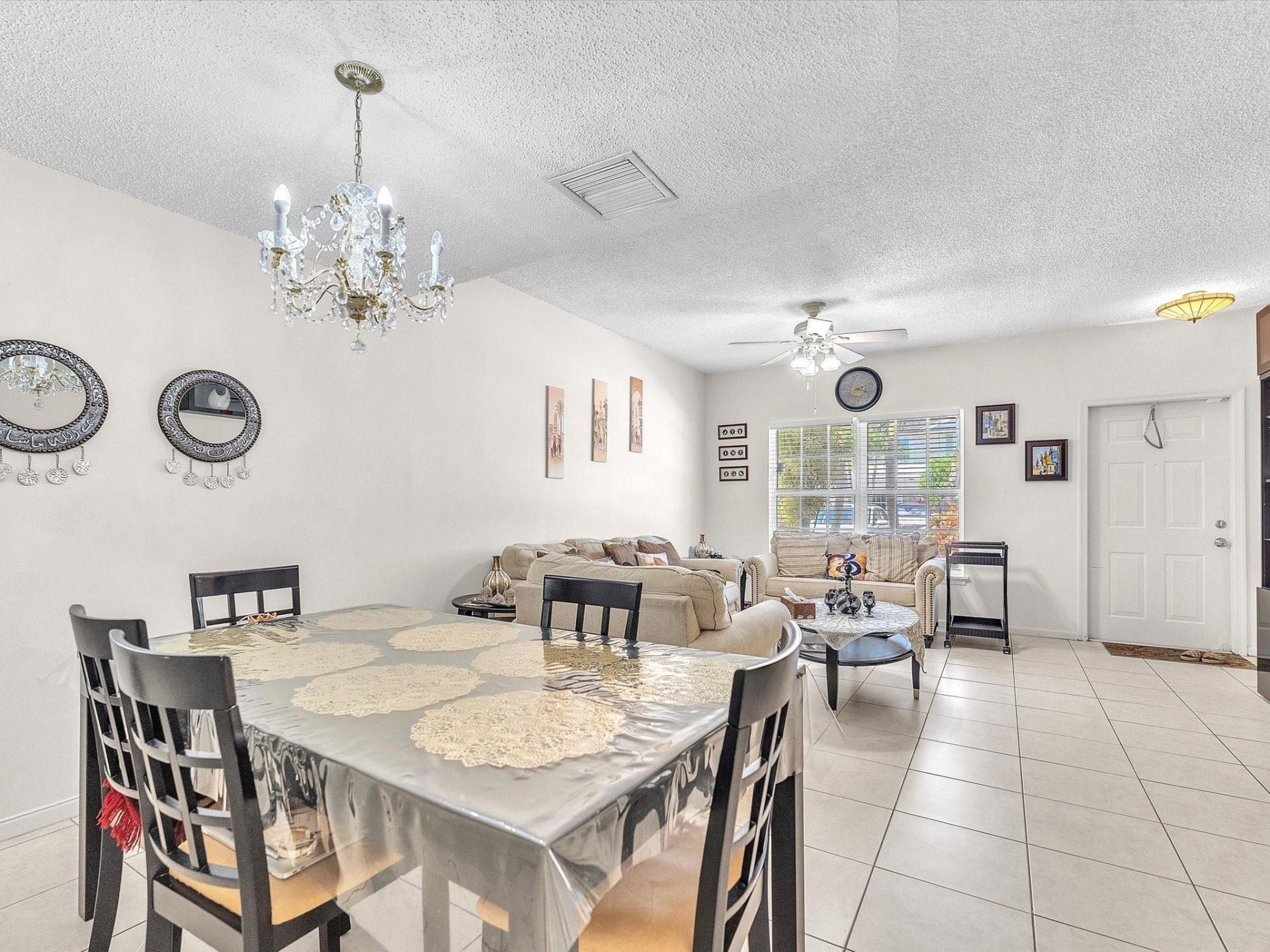 9850 NW 57th Manor, Coral Springs, FL 33076 Photo