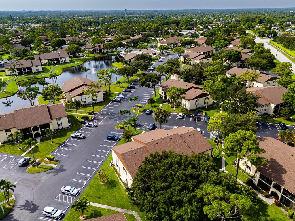 118 Lake Pine Circle, Unit A-2, Greenacres, FL 33463 Photo