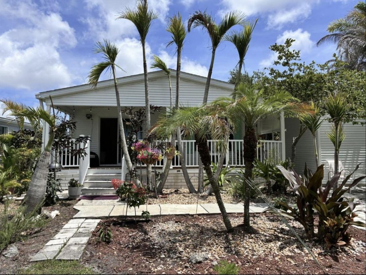 4500 SE Sweetwood Way, Stuart, FL 34997 Photo