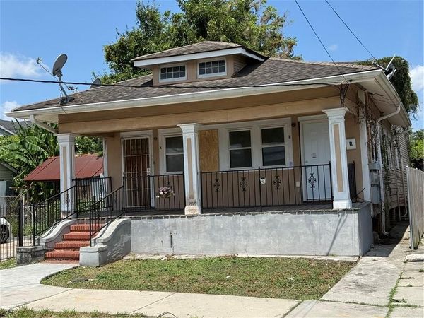 3518 MONROE Street , New Orleans, LA 70118