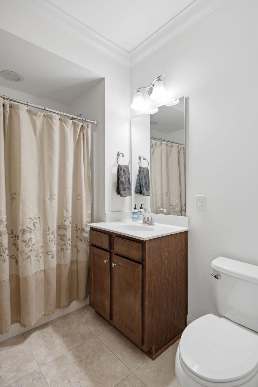 656 Coleman Boulevard Photo 22
