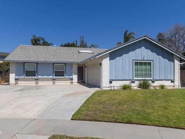 215 Montebello Avenue , Ventura, CA 93004
