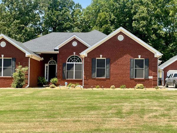 176 Forest Home Drive, Trinity, AL 35673