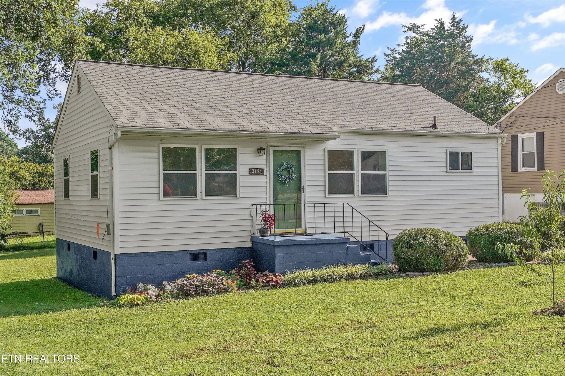2125 Mcclung Ave, Knoxville, TN 37920 Main Photo