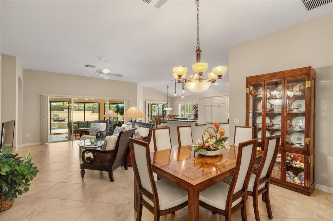 2643 Jupiter Way, The Villages, FL 32163 Photo