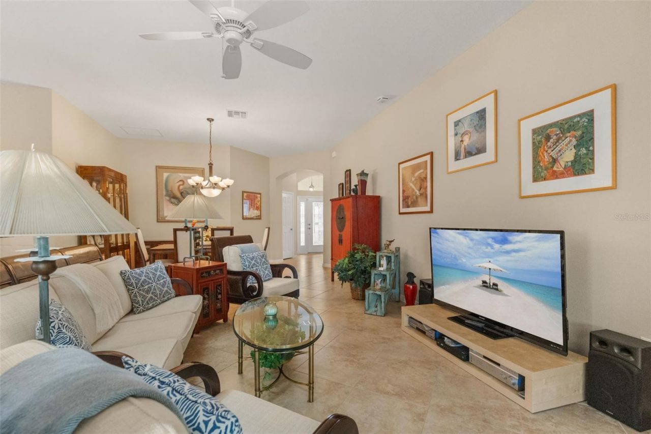 2643 Jupiter Way, The Villages, FL 32163 Photo