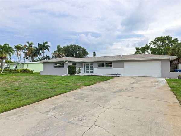 7073 S SHORE DRIVE S, ST PETERSBURG, FL 33707