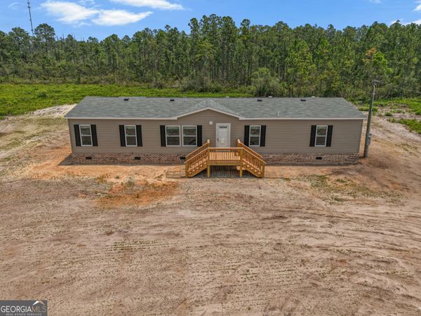 96 Prescott Rd, Folkston, GA 31537