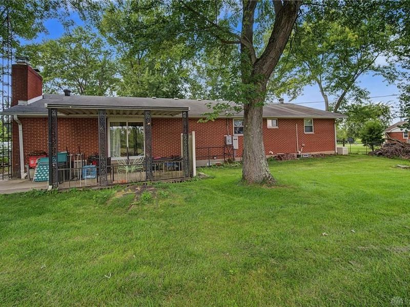 2305 Ross Road, Bethel Township, OH 45371 Photo 31