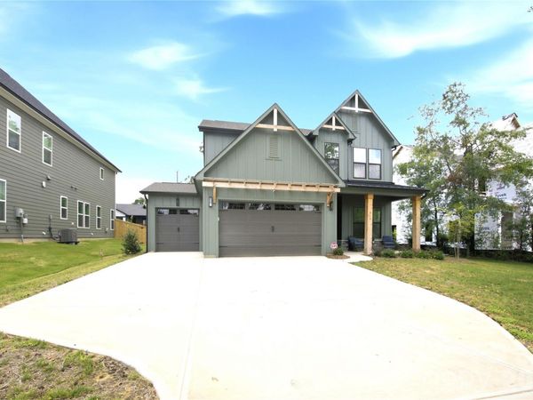 513 Bowman Road, Charlotte, NC 28217