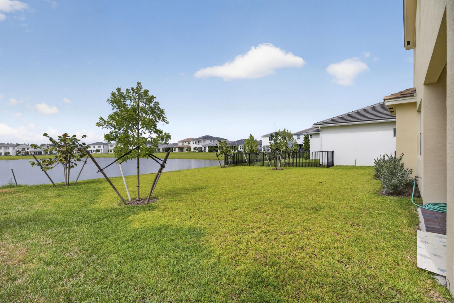 13802 Prickly Cone Cove, The Acreage, FL 33470 Photo