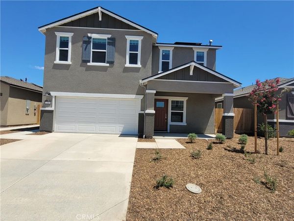 288 Travis Court , Merced, CA 95341