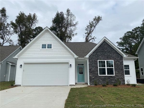 4526 Bunkers Bay Lane, Hope Mills, NC 28371