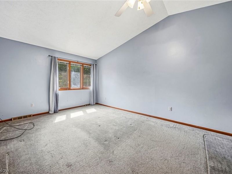 10182 Mulberry Road, Chardon, OH 44024 Photo 17