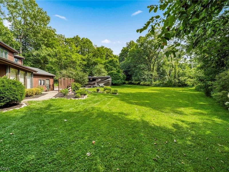 10182 Mulberry Road, Chardon, OH 44024 Photo 31