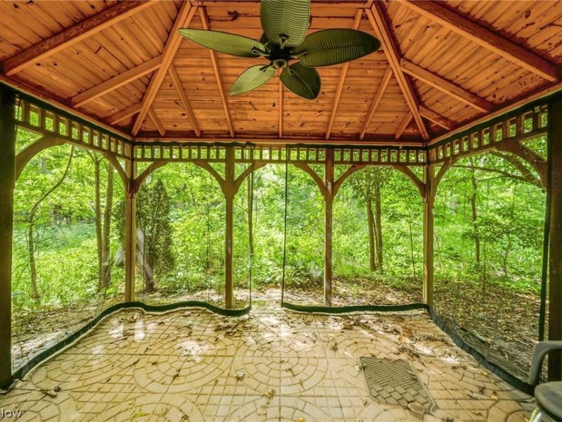 10182 Mulberry Road, Chardon, OH 44024 Photo 33