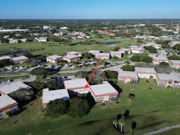 32 Pine Arbor Lane, Unit 205, Vero Beach, FL 32962