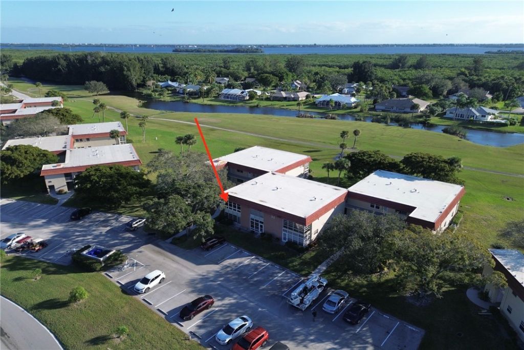 32 Pine Arbor Lane, Unit 205, Vero Beach, FL 32962 Photo