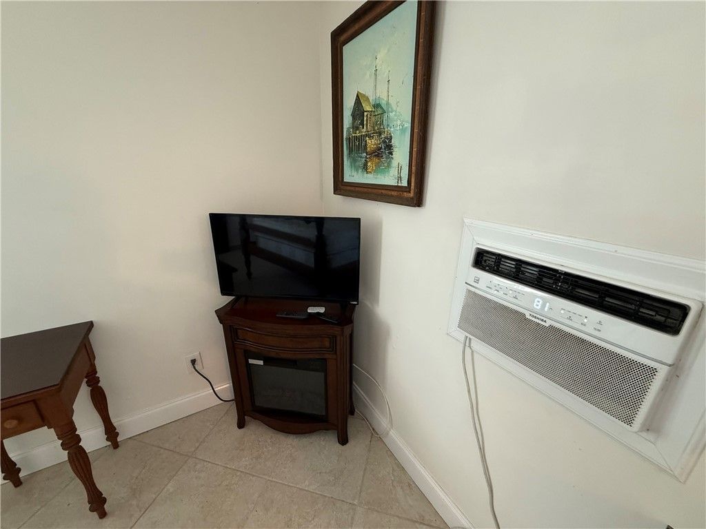 321 S Ocean Drive, Fort Pierce, FL 34949 Photo
