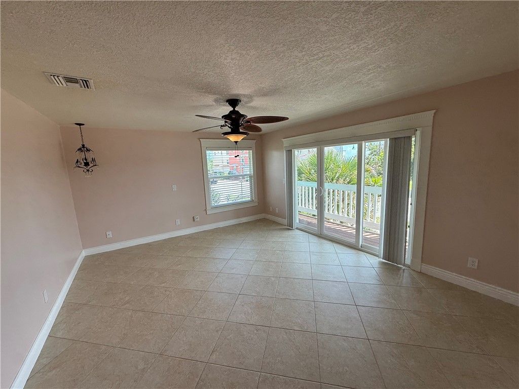 321 S Ocean Drive, Fort Pierce, FL 34949 Photo