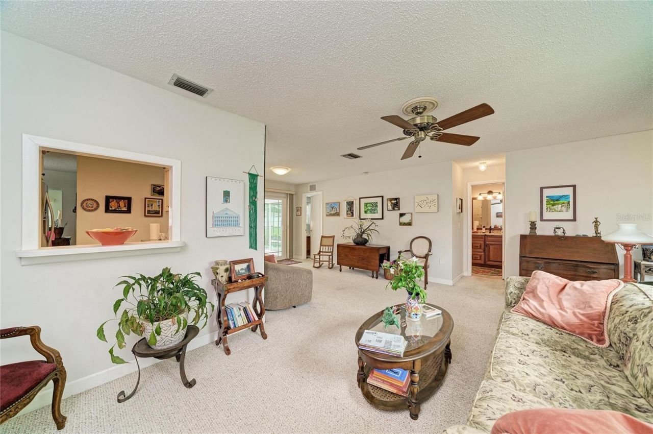 4723 Palm Aire Circle, Sarasota, FL 34243 Photo