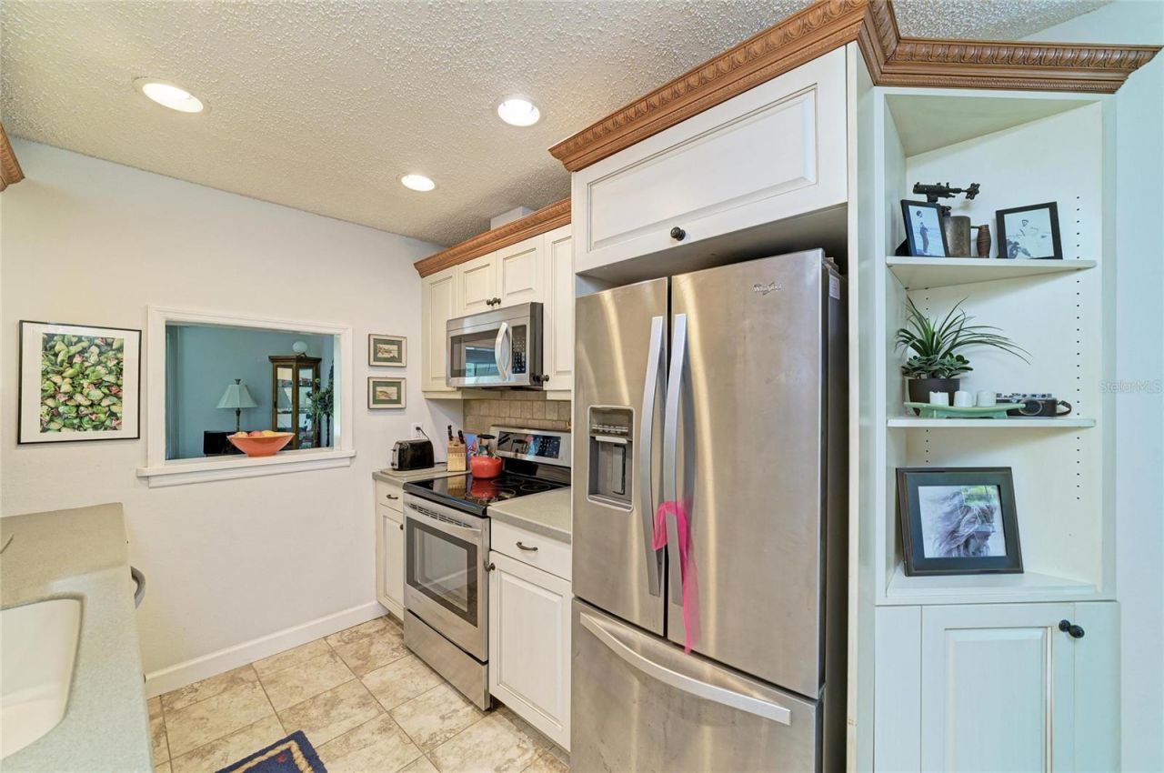 4723 Palm Aire Circle, Sarasota, FL 34243 Photo