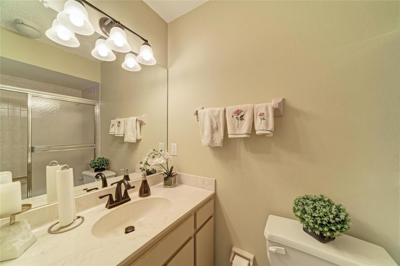 4723 Palm Aire Circle, Sarasota, FL 34243 Photo