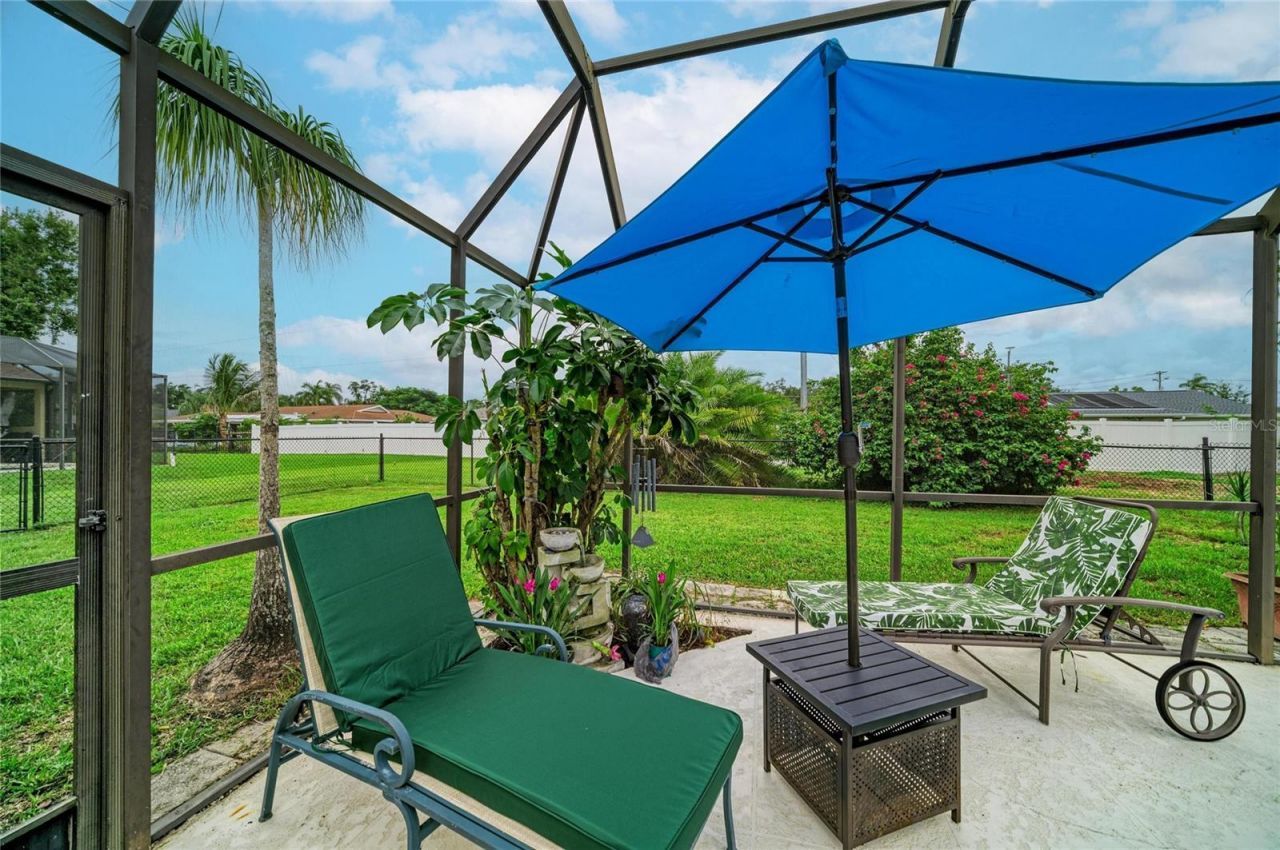 4723 Palm Aire Circle, Sarasota, FL 34243 Photo